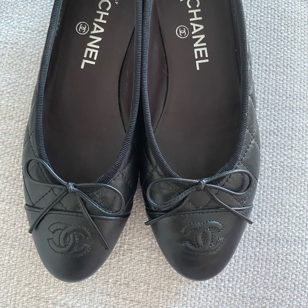Chanel Flats - Aged calfskin